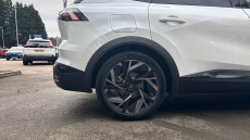 Renault Symbioz 1.8 E-Tech FHEV 160 Techno Esprit Alpine 5dr Auto Hybrid Estate